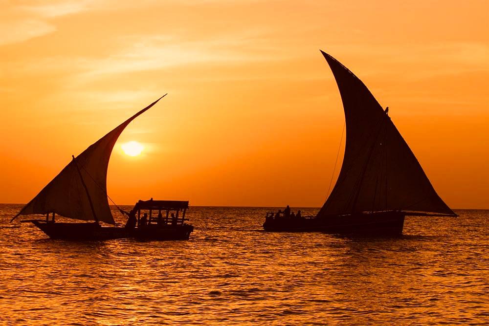 sun set zanzibar
